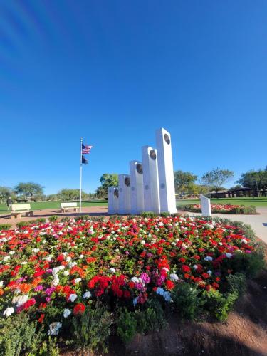 22:40:39 GMT-0800 (PST)