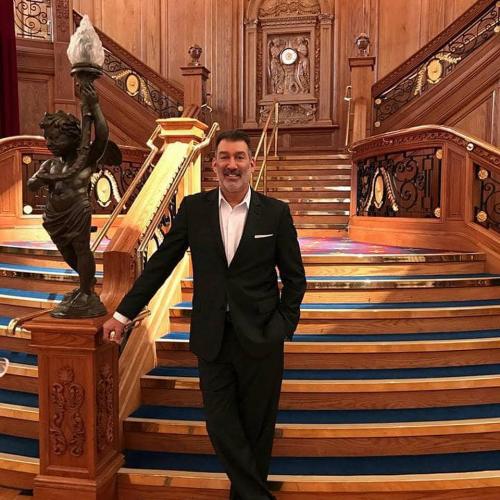 22:53:45 GMT+0100 (WAT)