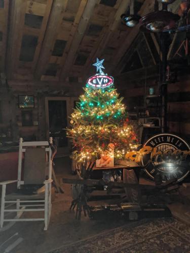 20:52:44 GMT-0500 (EST)