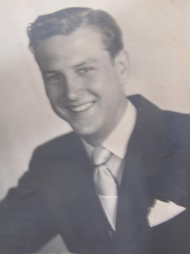 1379301_10152127613133305_862876693_n