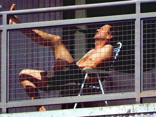 23:43:43 GMT+0100 (CET)