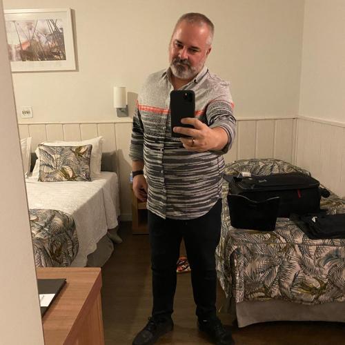 01:13:05 GMT+0100 (WAT)