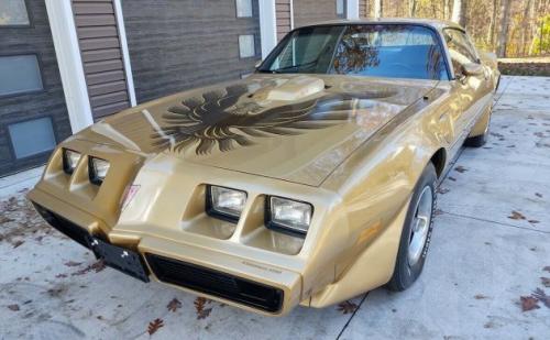 1979-Pontiac-Trans-Am-1-630x390