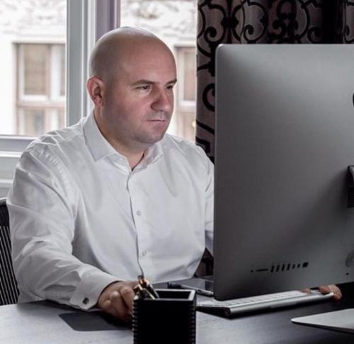 23:08:20 GMT+0100 (WAT)