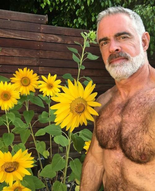 02:55:12 GMT+0100 (WAT)