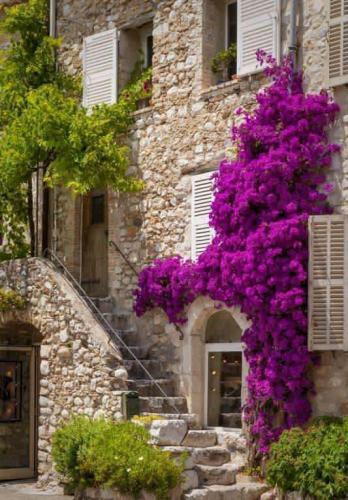 14:41:10 GMT+0100 (WAT)