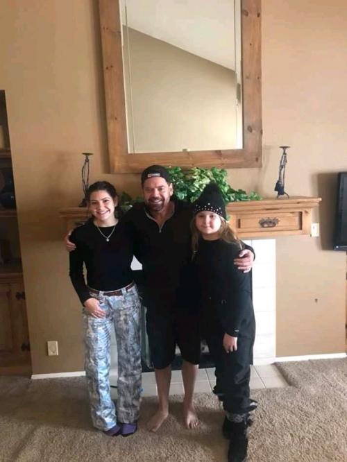 12:33:51 GMT+0100 (WAT)