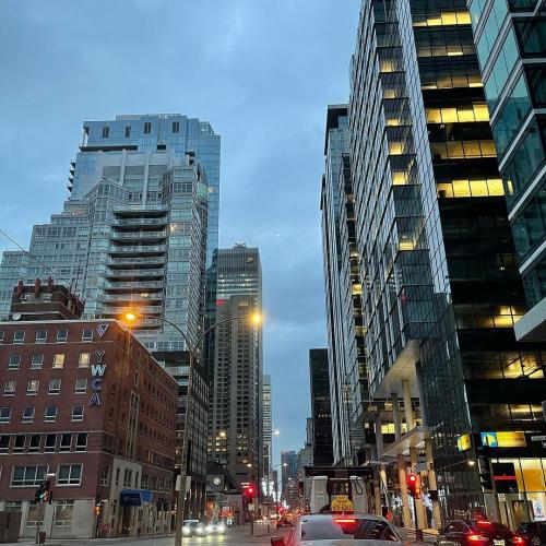 00:33:07 GMT+0100 (WAT)