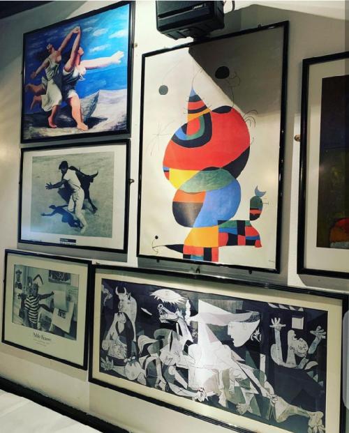 18:27:48 GMT+0100 (WAT)