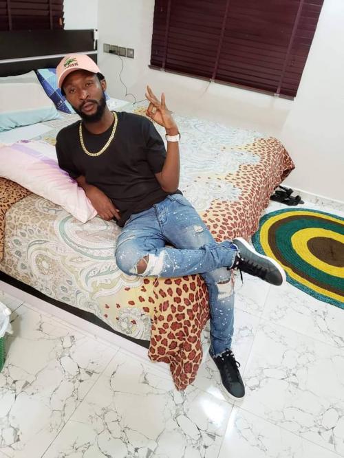 05:46:40 GMT+0100 (WAT)