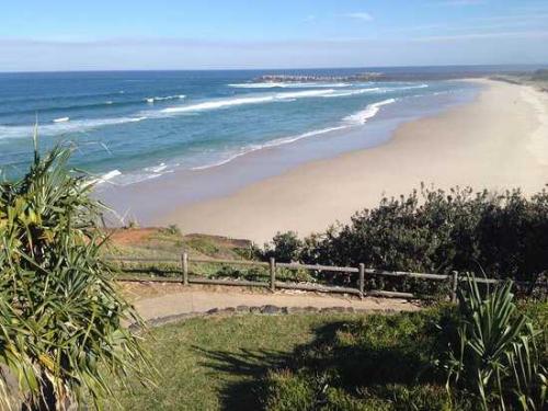 08:39:37 GMT+0100 (WAT)