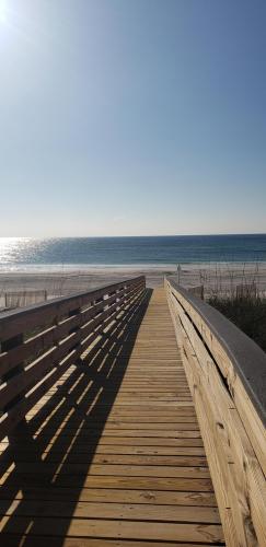 09:05:22 GMT-0500 (EST)