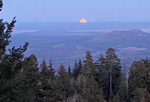 10:22:53 GMT-0700 (MST)