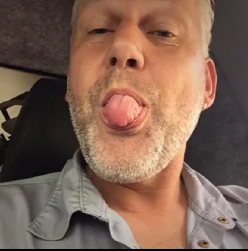 00:03:33 GMT+0100 (WAT)