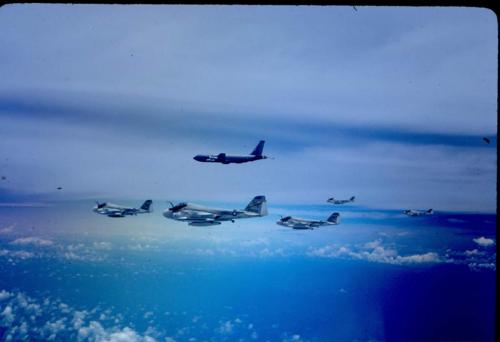 23:14:30 GMT-0800 (PST)