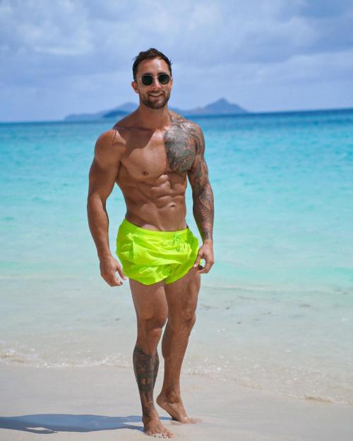 jacksonjfit_1-___CIMHqEpJdIG___-