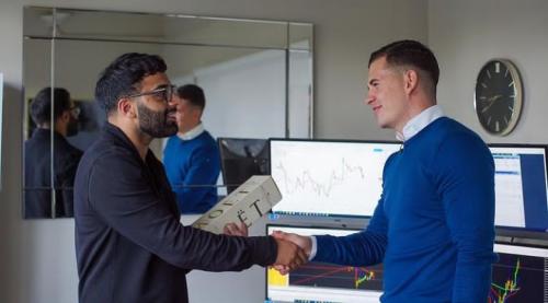 16:44:03 GMT+0100 (WAT)