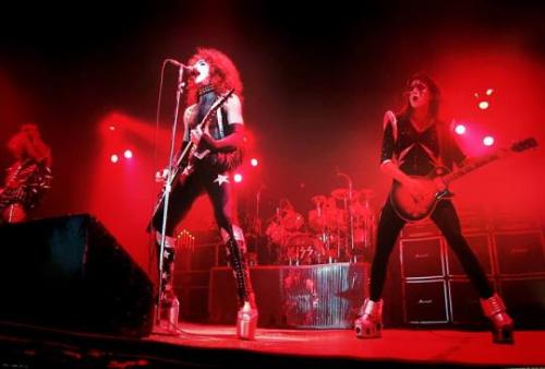 tumblr_n1j6wzoreF1r95toio1_540