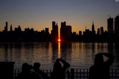 Reverse Manhattanhenge