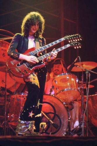 tumblr_pezz196v1F1snb6qwo1_540