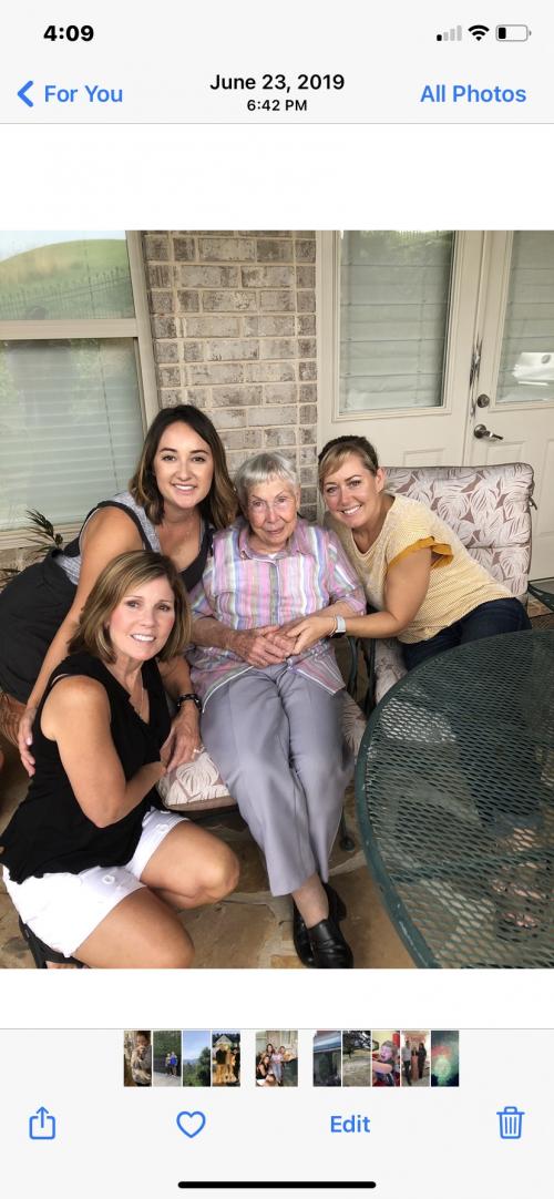 085BED36-FF59-488D-8792-3E6932A27001