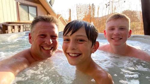 22:13:15 GMT+0100 (WAT)