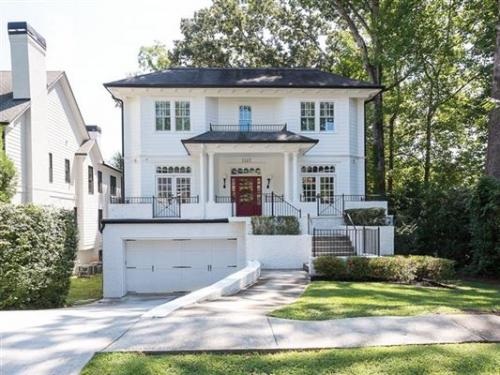 3AD6363F-A527-4048-AE0D-19AA96CA215A+19AA96CA215A_001_S