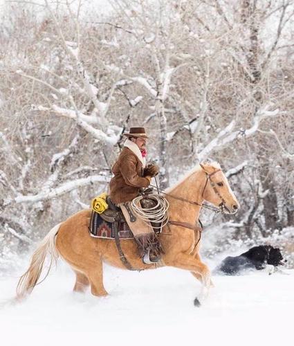 131212770_1232309667154665_5965420479437401538_n