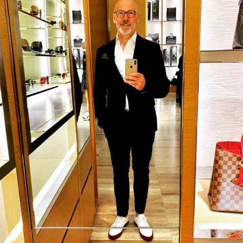 06:44:28 GMT+0100 (WAT)