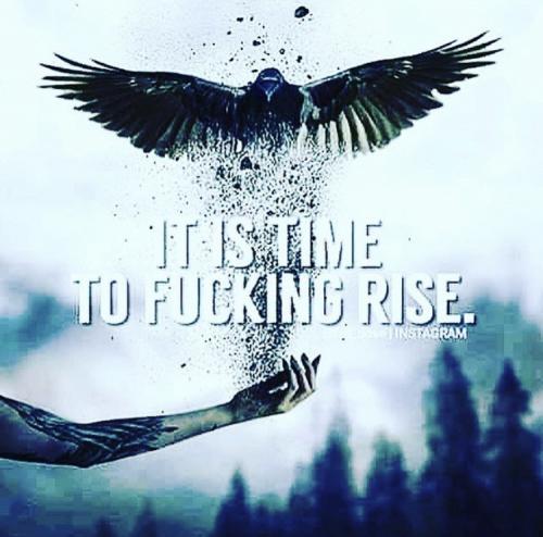 22:40:09 GMT-0500 (EST).image