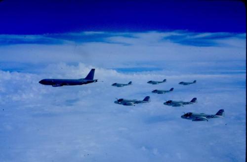 23:14:30 GMT-0800 (PST)