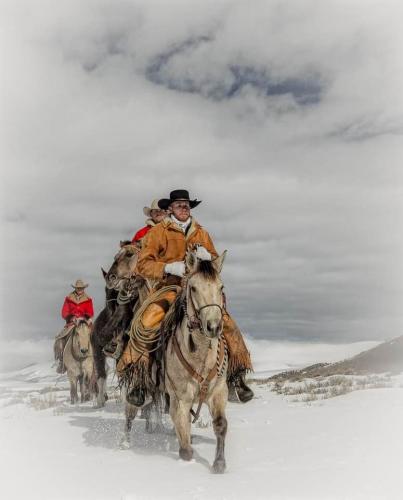 133264067_1240391763013122_761928918494442605_n