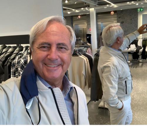 17:38:04 GMT+0100 (WAT)