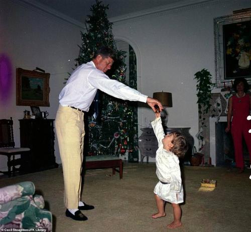 17:18:35 GMT-0500 (EST).image