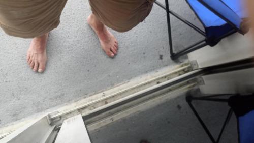 22:12:40 GMT-0500 (EST)