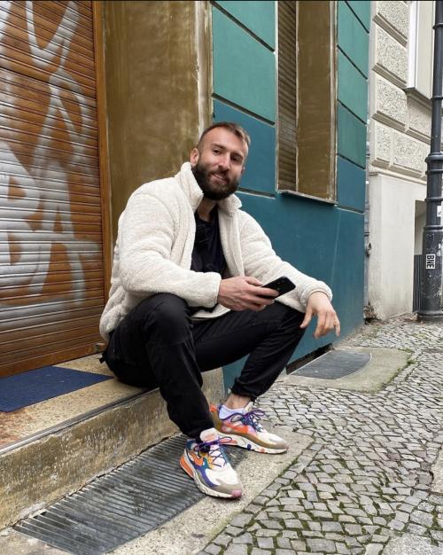 13:26:43 GMT+0100 (WAT).image