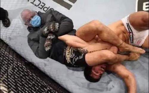 22:40:04 GMT-0500 (EST)