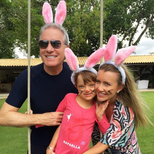 16:56:27 GMT+0100 (WAT)