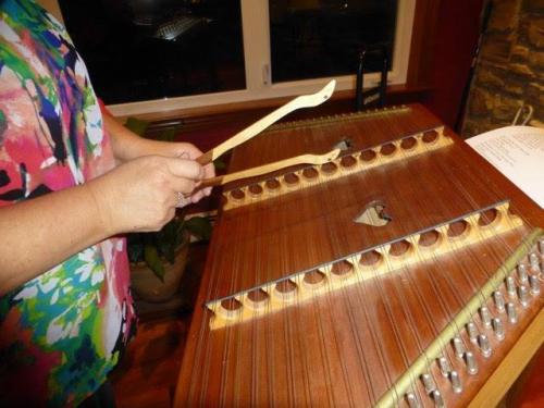 dulcimer