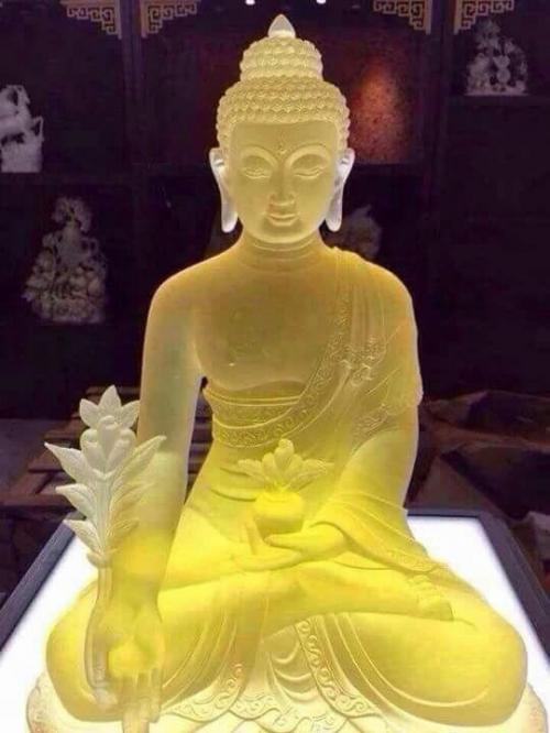 ILLUMINATED BUDDAH