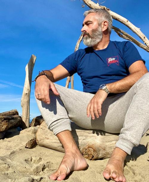 02:27:39 GMT+0100 (WAT)