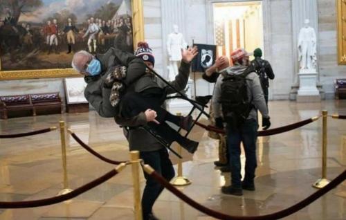 00:52:38 GMT-0500 (EST)