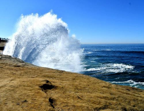 19:03:27 GMT-0800 (PST)