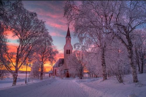 21:30:01 GMT-0600 (CST)