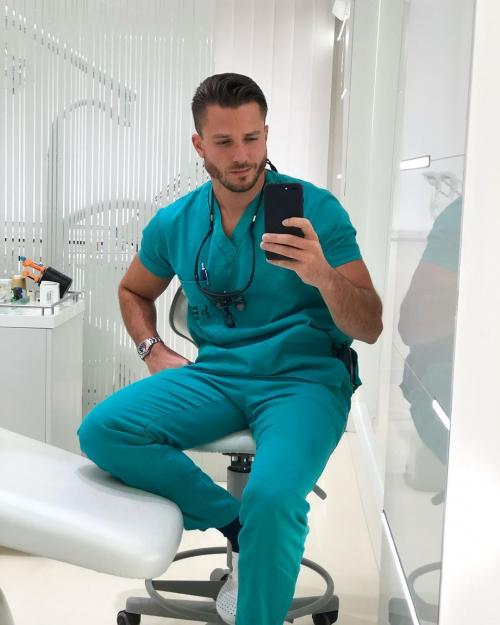 12:50:53 GMT+0100 (WAT)