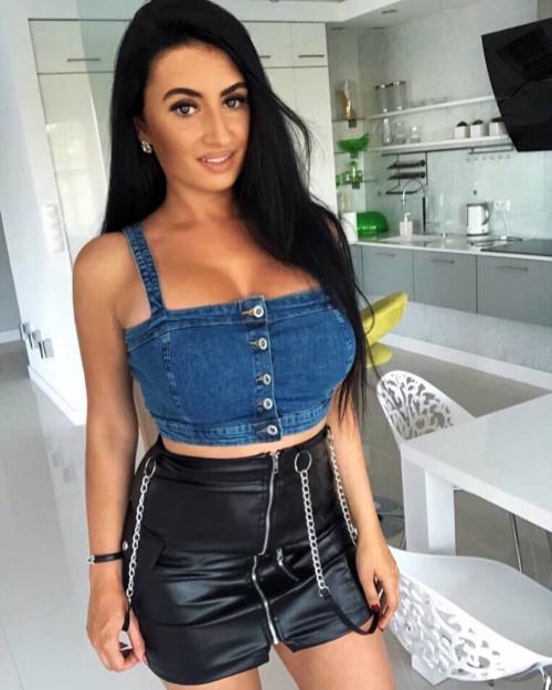 16:38:43 GMT+0100 (WAT)