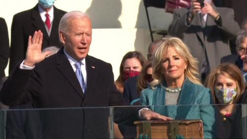bidenswearingbible
