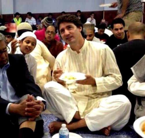 trdeau with muslims