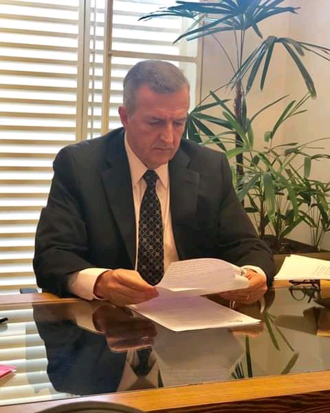 18:23:18 GMT+0100 (WAT)