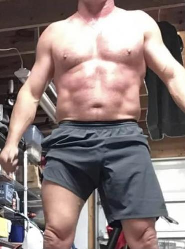 Working out in the basement during ChinsvVirus